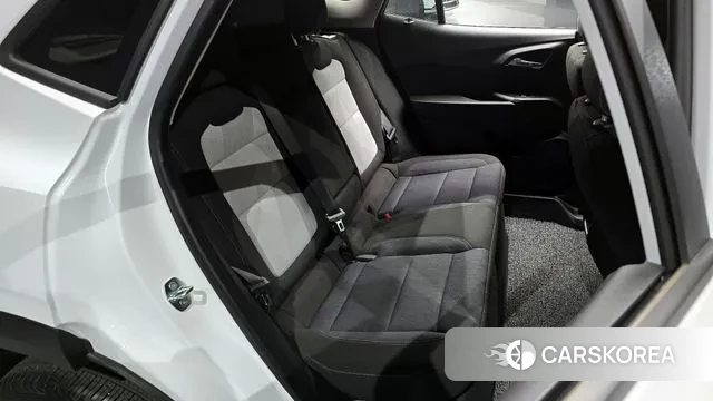 Chevrolet (GM Daewoo) Trax Crossover 2023 Белый из Кореи, фото 3