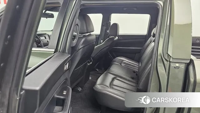 Ssangyong The New Rexton Sport 2025 Темно-зеленый из Кореи, фото 3