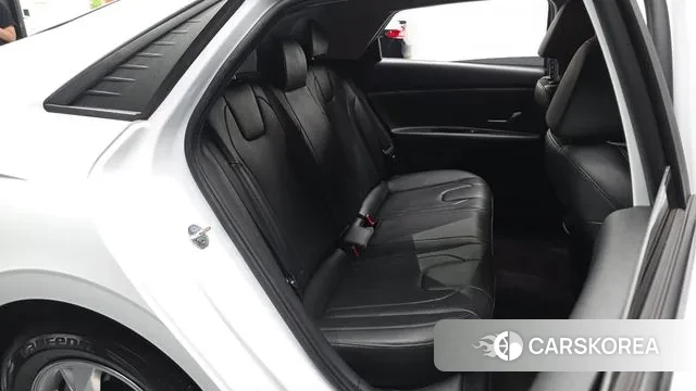 Hyundai Avante (CN7) 2022 Белый из Кореи, фото 3