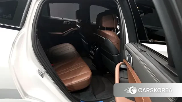 BMW X6 (G06) 2025 Белый из Кореи, фото 3