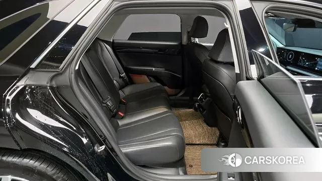 Hyundai Grandeur (GN7) id 3492297 из Кореи 3