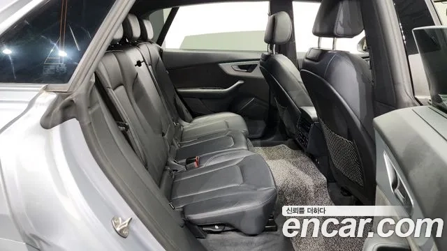 Audi Q8 (4M) 2021 Серебряный из Кореи, фото 3