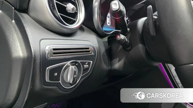 Mercedes-Benz C-Class W205 2019 Серый из Кореи, фото 3