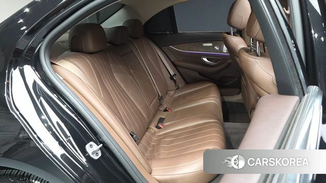 Mercedes-Benz E-Class W213 2019 Черный из Кореи, фото 3