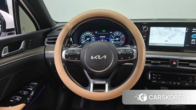 Kia K5 3rd generation 2023 Белый из Кореи, фото 3