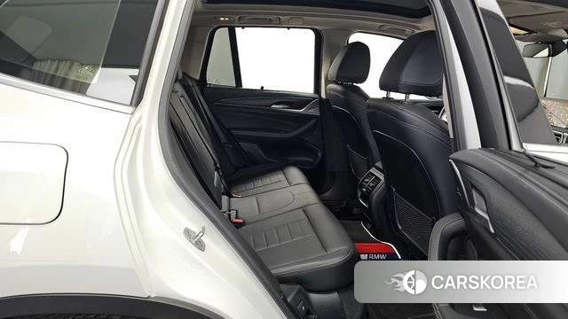 BMW X3 (G01) 2024 Белый из Кореи, фото 3