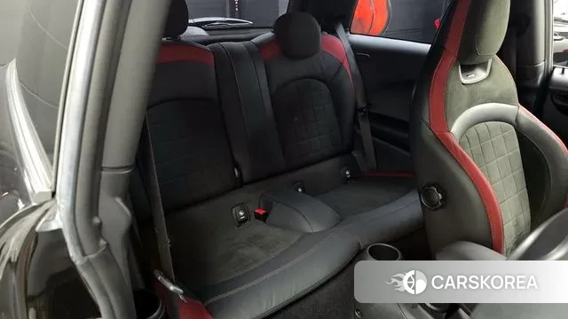 Mini Cooper S 2019 Черный из Кореи, фото 3