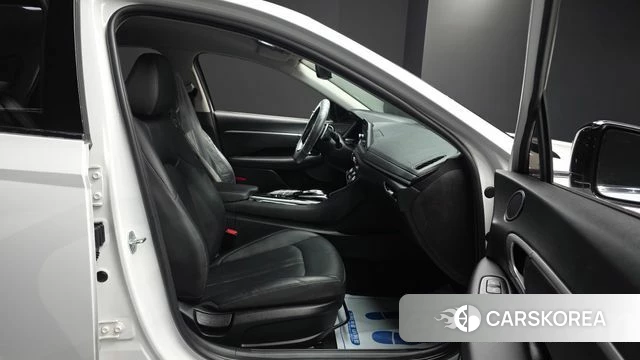 Hyundai Sonata (DN8) 2022 Белый из Кореи, фото 3