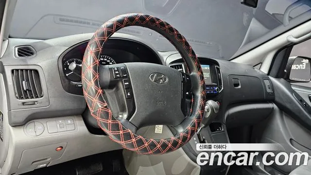 Hyundai The New Grand Starex 2021 Белый из Кореи, фото 3