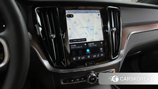 Volvo S60 3rd generation 2022 Черный из Кореи, фото 3