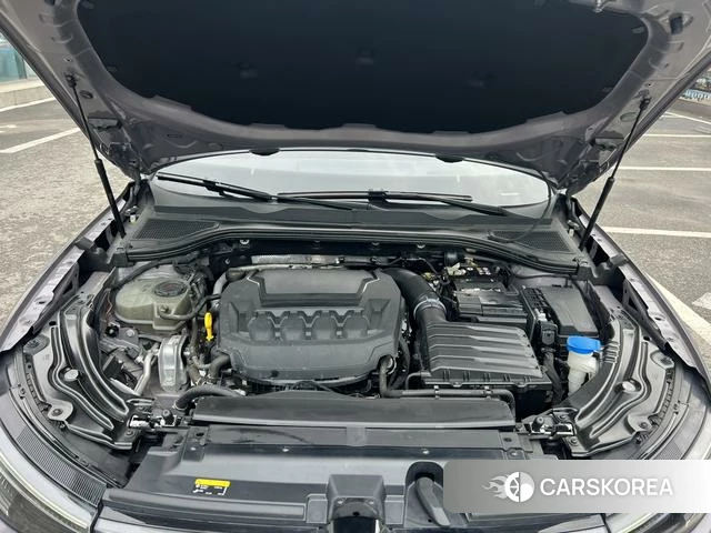 Volkswagen Passat 2024 Фиолетовый из Китая, фото 3