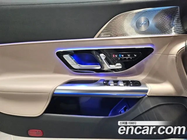 Mercedes-Benz SL-Class R232 2024 Небесно-голубой из Кореи, фото 3