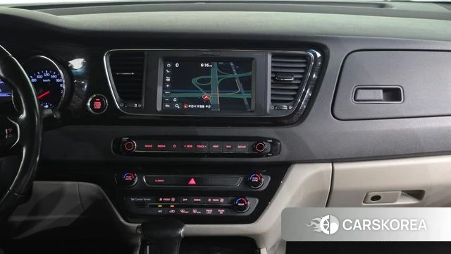 Kia The New Carnival 2018 Черный из Кореи, фото 3