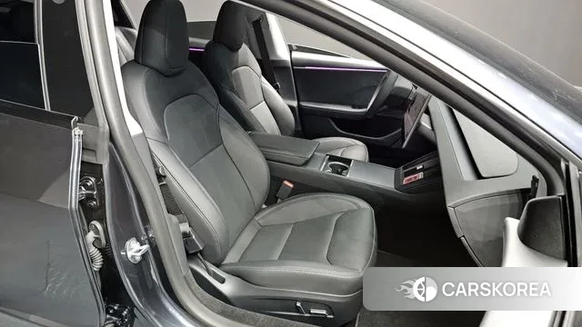 Tesla Model 3 2025 Серый из Кореи, фото 3