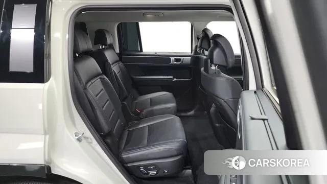 Hyundai Santa Fe (MX5) 2023 Серебристо-серый из Кореи, фото 3