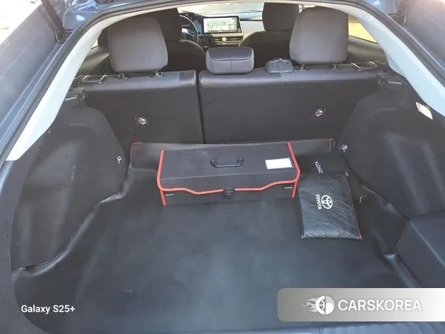 Toyota Prius 5th Generation 2024 Серый из Кореи, фото 3