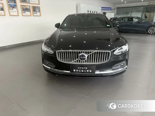 Volvo S90 2022 Черный из Китая, фото 3