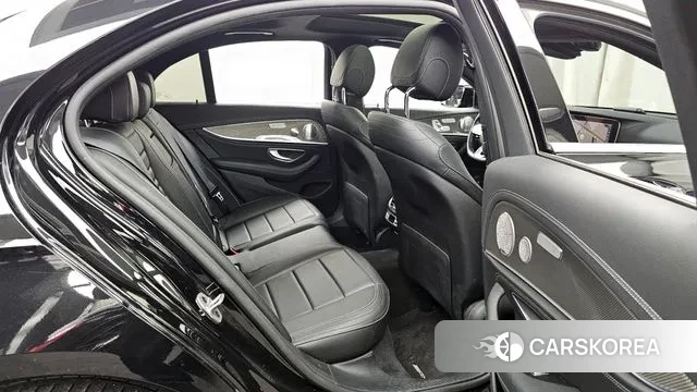 Mercedes-Benz E-Class W213 2020 Черный из Кореи, фото 3