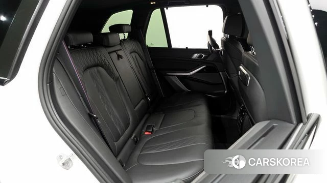 BMW X5 (G05) 2024 Белый из Кореи, фото 3