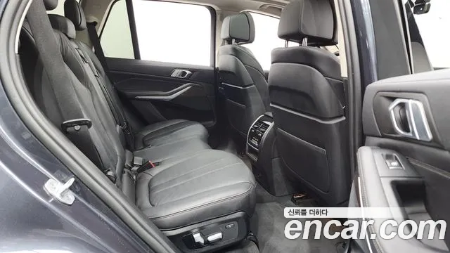 BMW X5 (G05) id 2671956 из Кореи 3