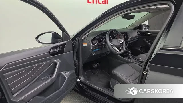 Volkswagen 7th Generation of Jetta 2022 Черный из Кореи, фото 3