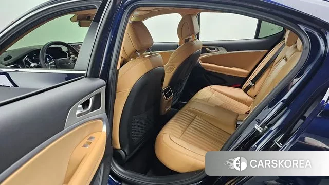 Genesis The New G70 2024 Синий из Кореи, фото 3