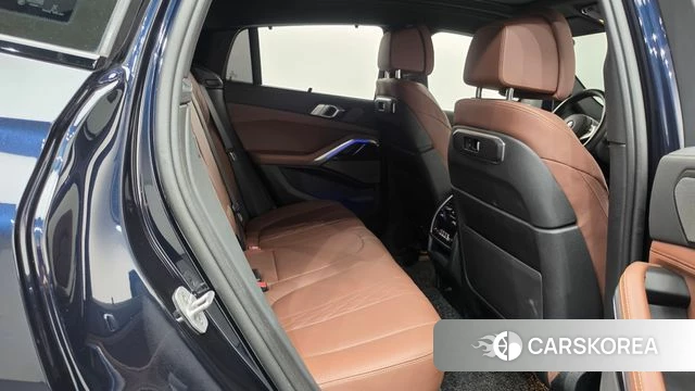 BMW X6 (G06) 2024 Черный из Кореи, фото 3