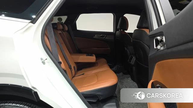 Kia Sportage 5th Generation 2022 Белый из Кореи, фото 3