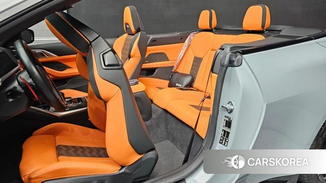 BMW M4 (G82) 2022 Светло-серебряный цвет из Кореи, фото 3