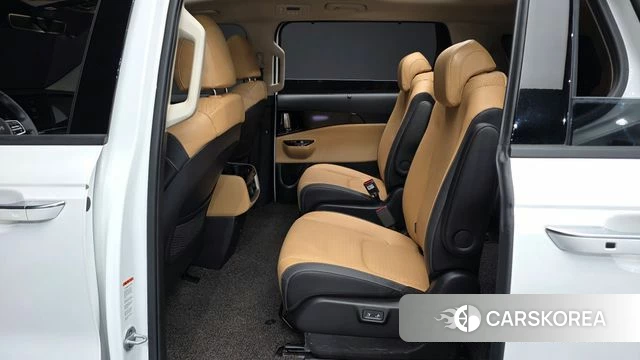 Kia Carnival 4th generation 2023 Белый из Кореи, фото 3