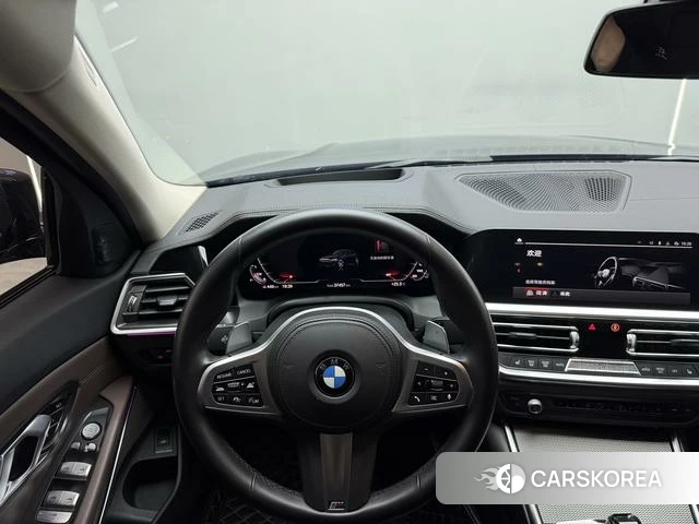 BMW 3 series 2022 Черный из Китая, фото 3