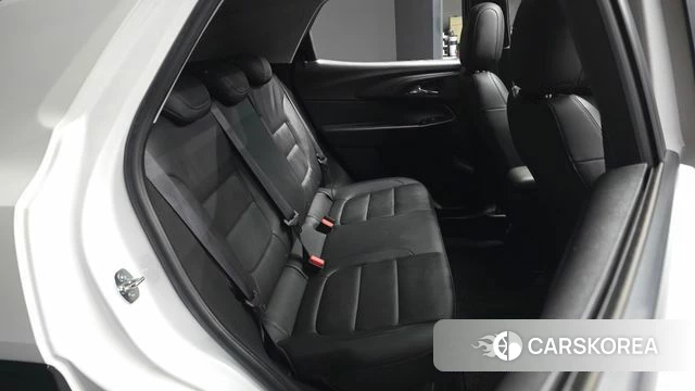 Chevrolet (GM Daewoo) Trailblazer 2022 Белый из Кореи, фото 3
