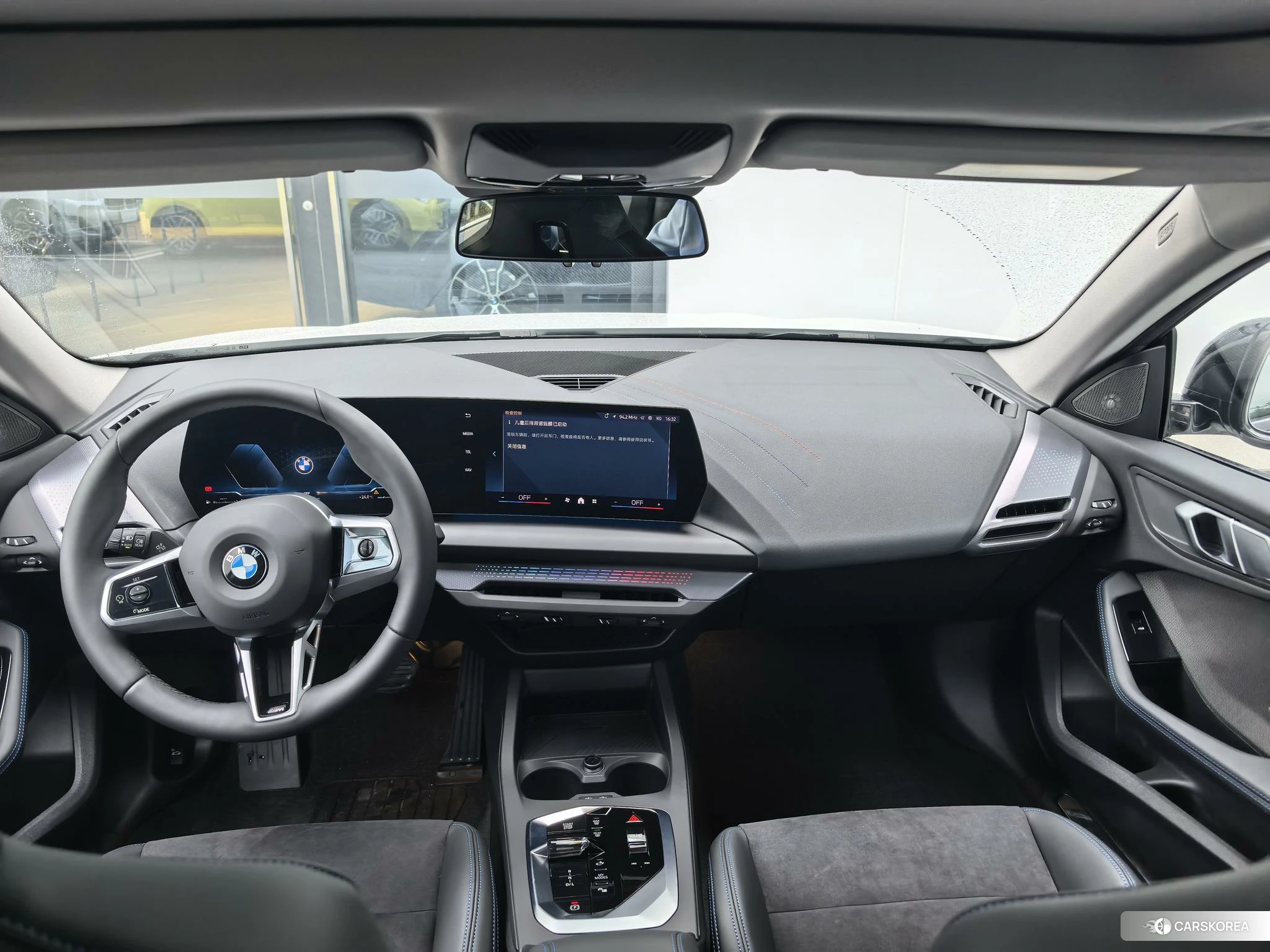 BMW 2 series 2025 Белый из Китая, фото 3