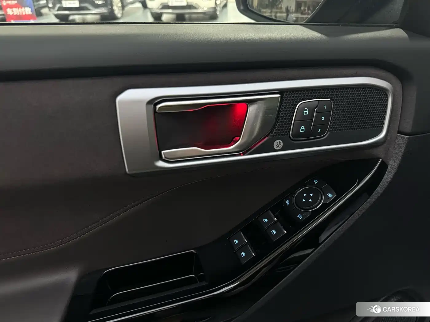 Ford Explorer 2025 Черный из Китая, фото 3