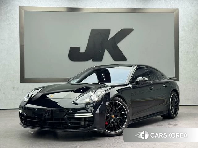 Porsche Panamera 2023 Черный из Китая, фото 3