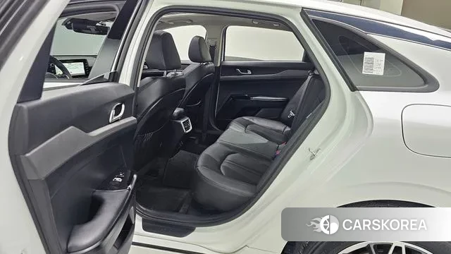 Kia K5 3rd generation 2023 Белый из Кореи, фото 3