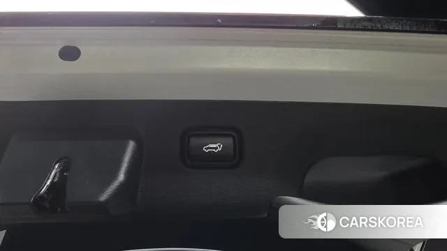 Kia Sportage 5th Generation 2023 Белый из Кореи, фото 3