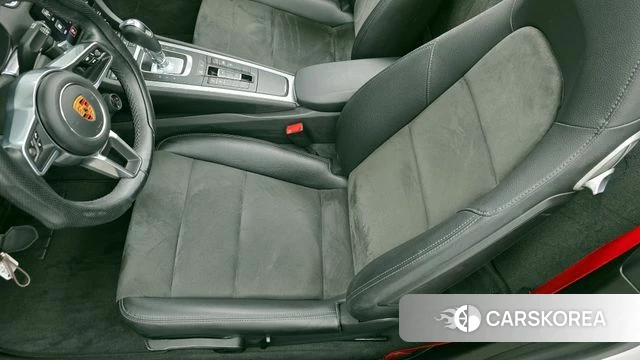 Porsche 718 Boxster 2018 Белый из Кореи, фото 3