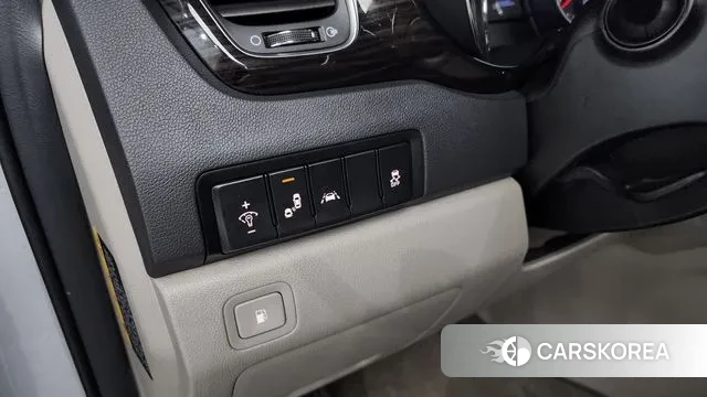 Kia The New Carnival 2020 Серебристо-серый из Кореи, фото 3