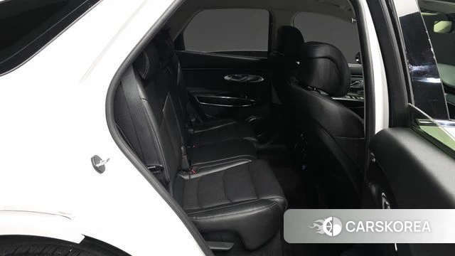 Genesis GV70 2022 Белый из Кореи, фото 3