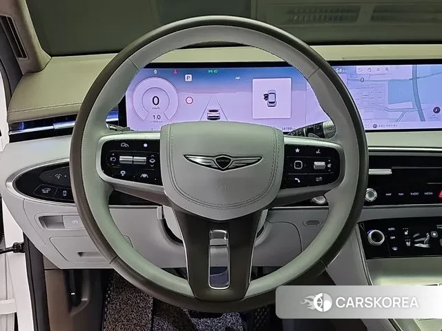 Genesis GV70 2024 Белый из Кореи, фото 3