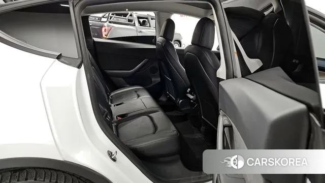 Tesla Model Y 2021 Белый из Кореи, фото 3