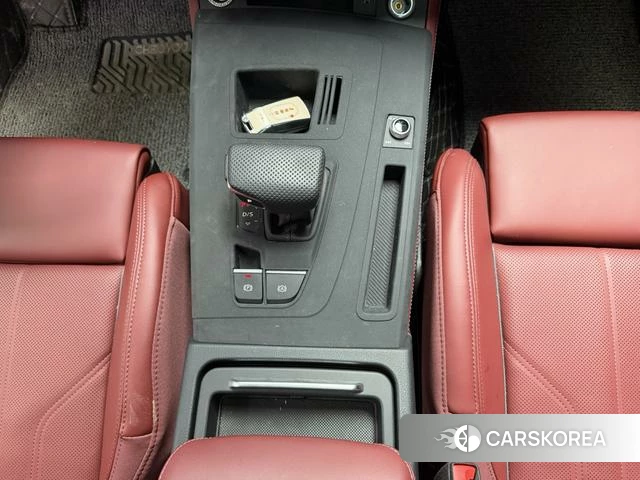 Audi Q5L 2024 Белый из Китая, фото 3