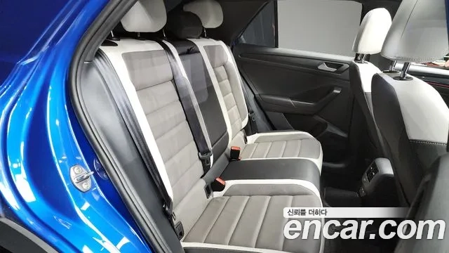 Volkswagen T-Roc id 2879540 из Кореи 3