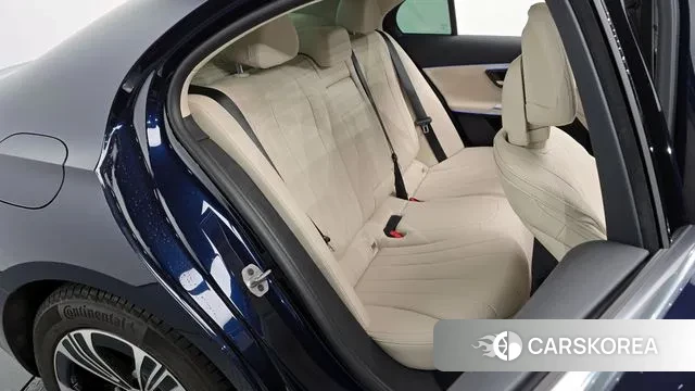 Mercedes-Benz E-Class W214 2024 Синий из Кореи, фото 3