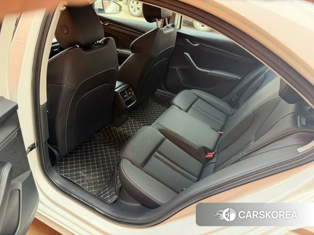 Skoda Octavia id 4393092 из Китая 3