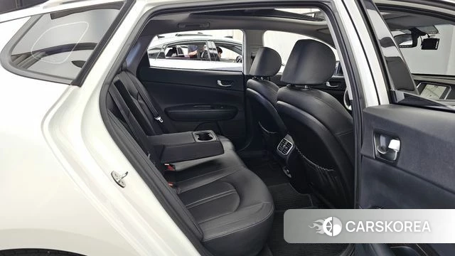 Kia The New K5 2nd generation 2018 Белый из Кореи, фото 3