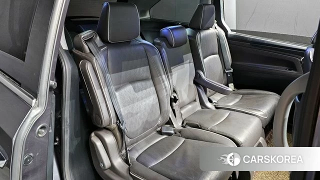 Honda Odyssey 2021 Серый из Кореи, фото 3