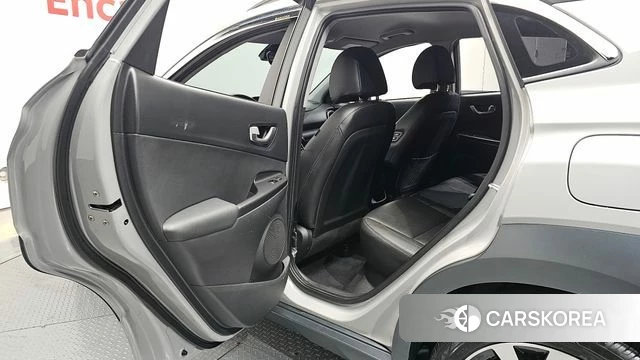 Hyundai The New Kona 2022 Серебряный из Кореи, фото 3
