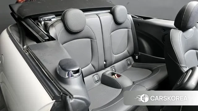 Mini Cooper Convertible 2024 Белый из Кореи, фото 3